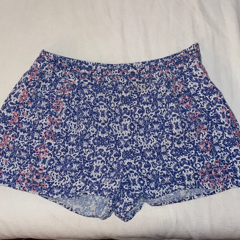 High waisted paisley shorts